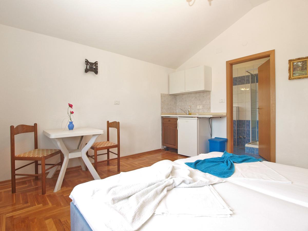 Apartments Anto 1598 Fažana Εξωτερικό φωτογραφία