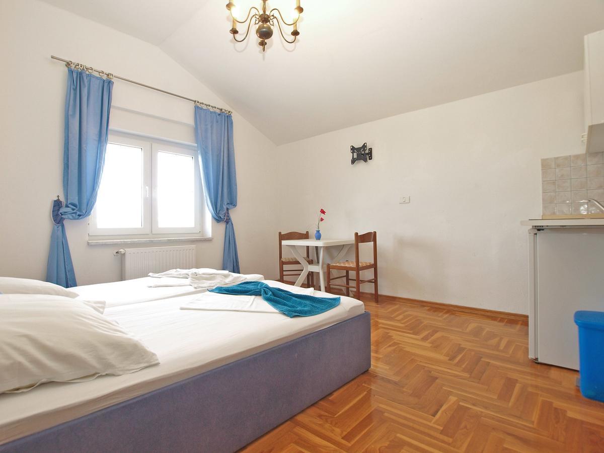 Apartments Anto 1598 Fažana Εξωτερικό φωτογραφία
