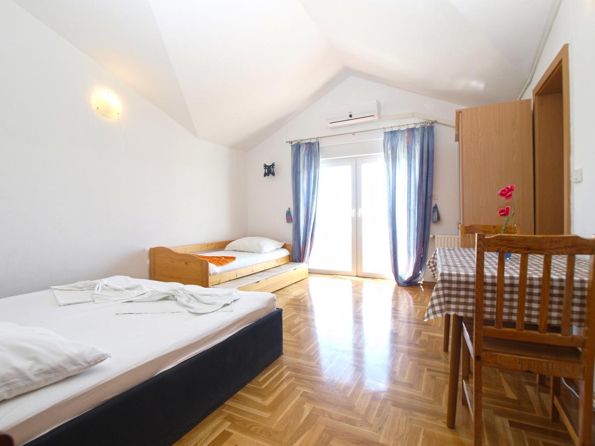 Apartments Anto 1598 Fažana Εξωτερικό φωτογραφία