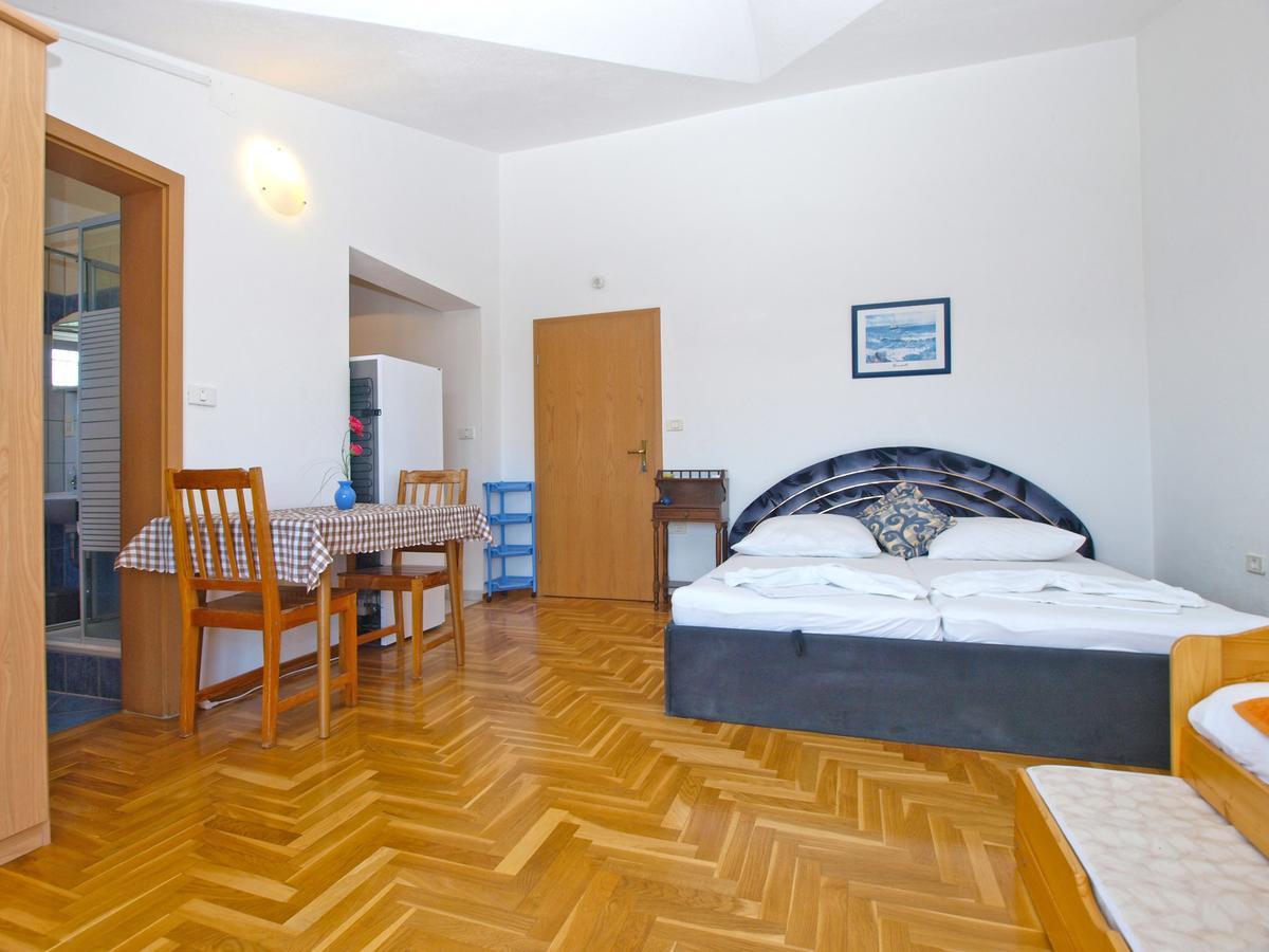 Apartments Anto 1598 Fažana Εξωτερικό φωτογραφία
