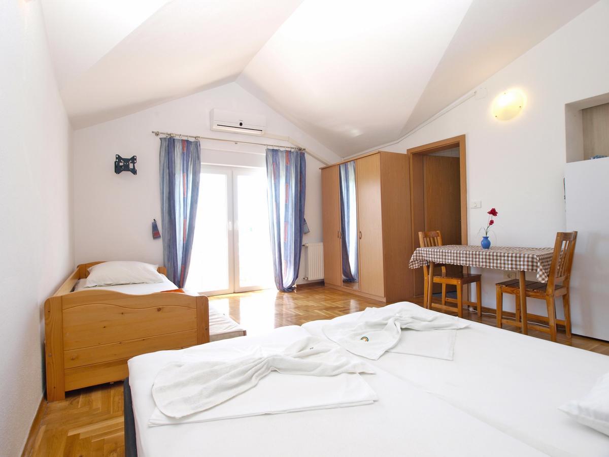 Apartments Anto 1598 Fažana Εξωτερικό φωτογραφία
