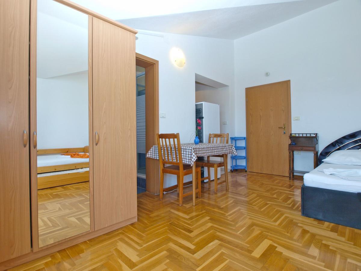 Apartments Anto 1598 Fažana Εξωτερικό φωτογραφία